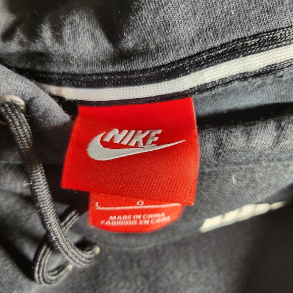 Nike Womens Large Hoodie Black Long Sleeve Cowl Neck Drawstring Stretch - Picture 8 of 9